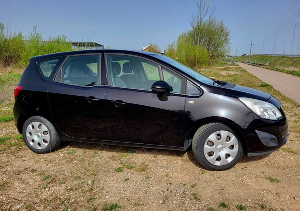 Opel Meriva cena 19900 przebieg: 216407, rok produkcji 2011 z Augustów małe 326